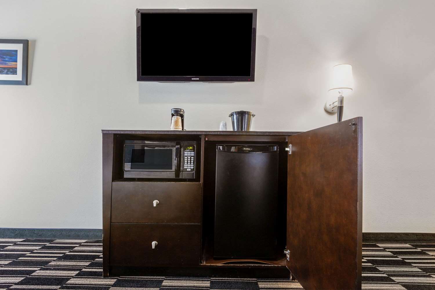 La Quinta Inn & Suites by Wyndham Alvin 16/55