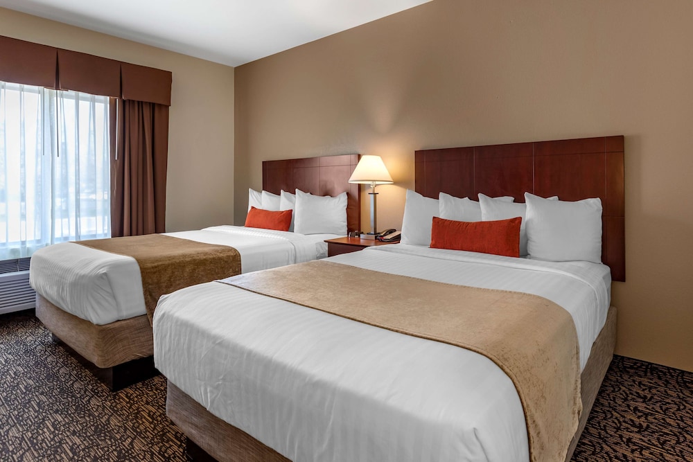 غرفة قياسية بسريرين كوين، Best Western Plus Boulder Louisville 5/10
