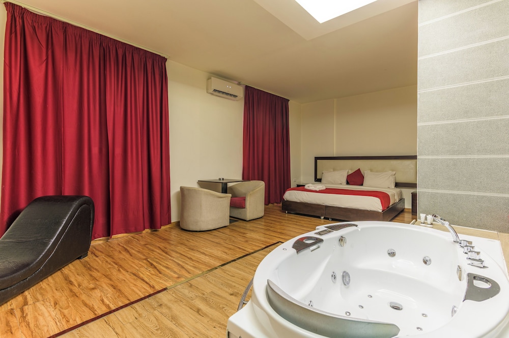 Al Murjan Palace Hotel, Jounieh 46/77