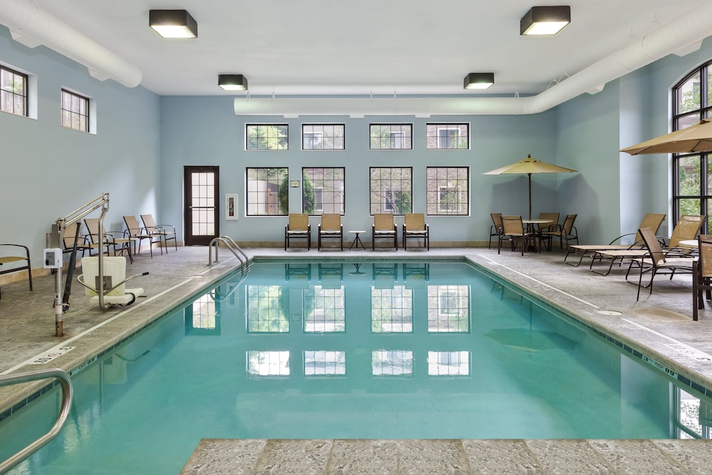 STAYBRIDGE SUITES KALAMAZOO 5/52