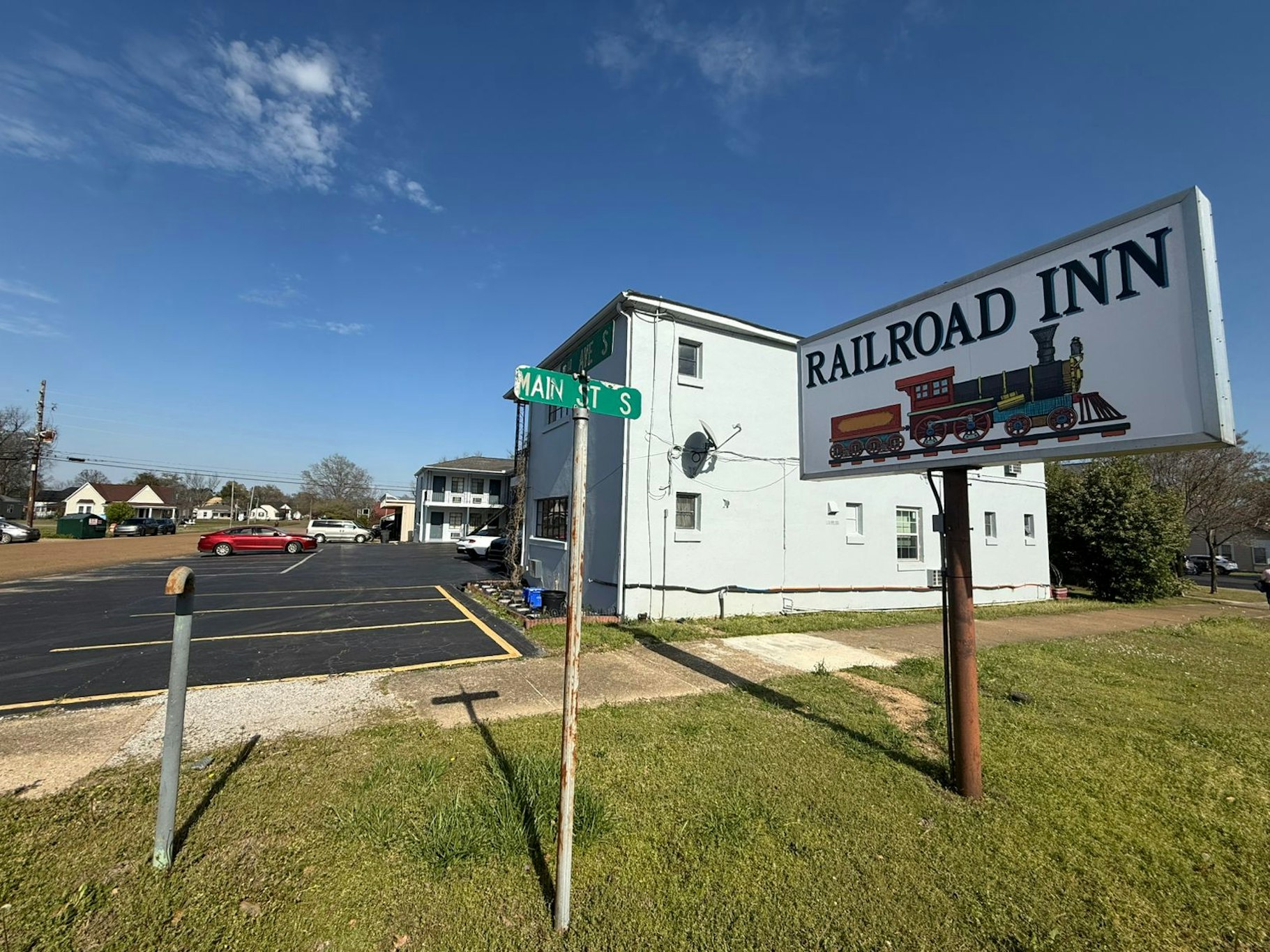 Railroad Inn Amory Near Tupelo MS 29/43