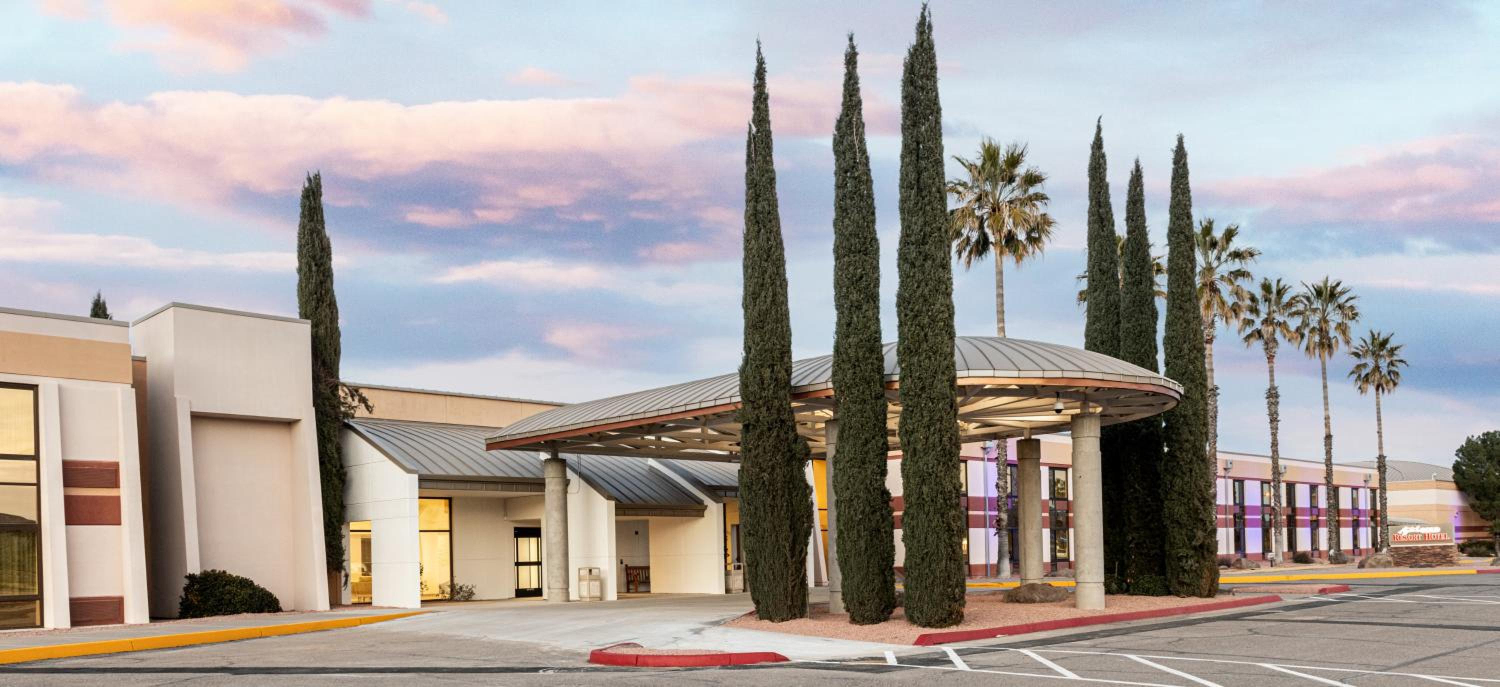 Apache Gold Resort Hotel & Casino 36/50