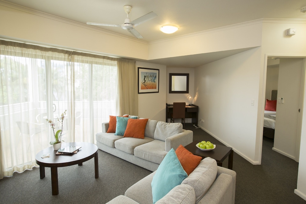 Metro Advance Apartments & Hotel Darwin 12/19