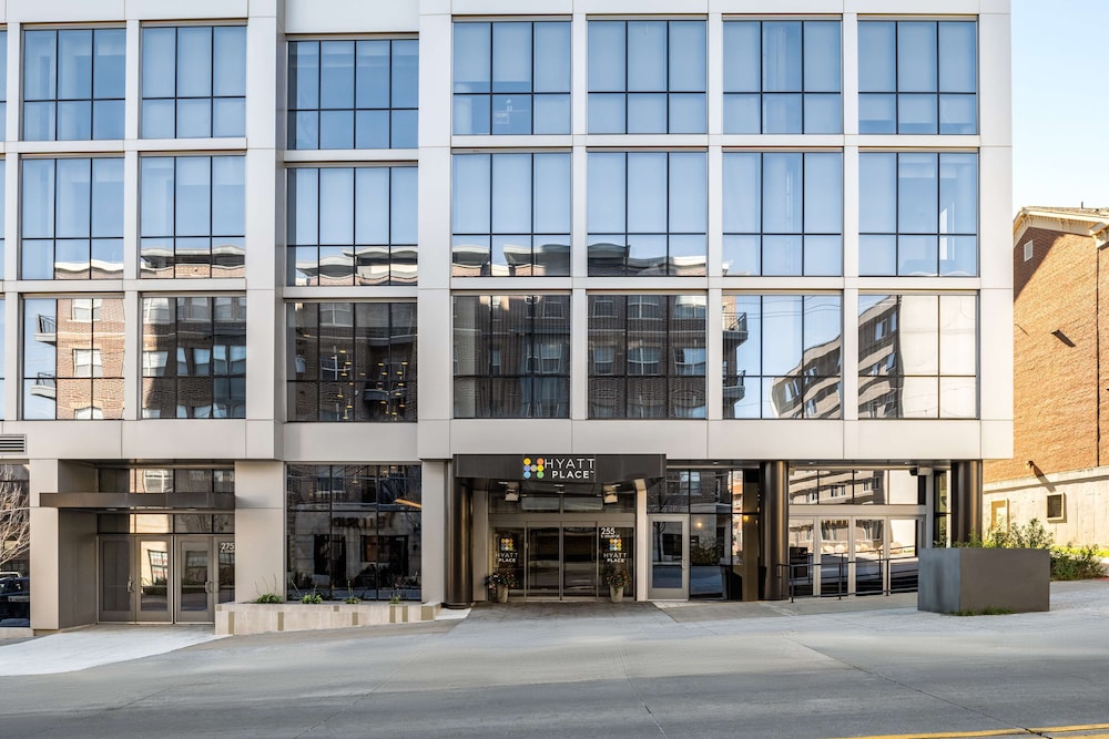 Hyatt Place Iowa City Downtown in IOWA CITY - IA