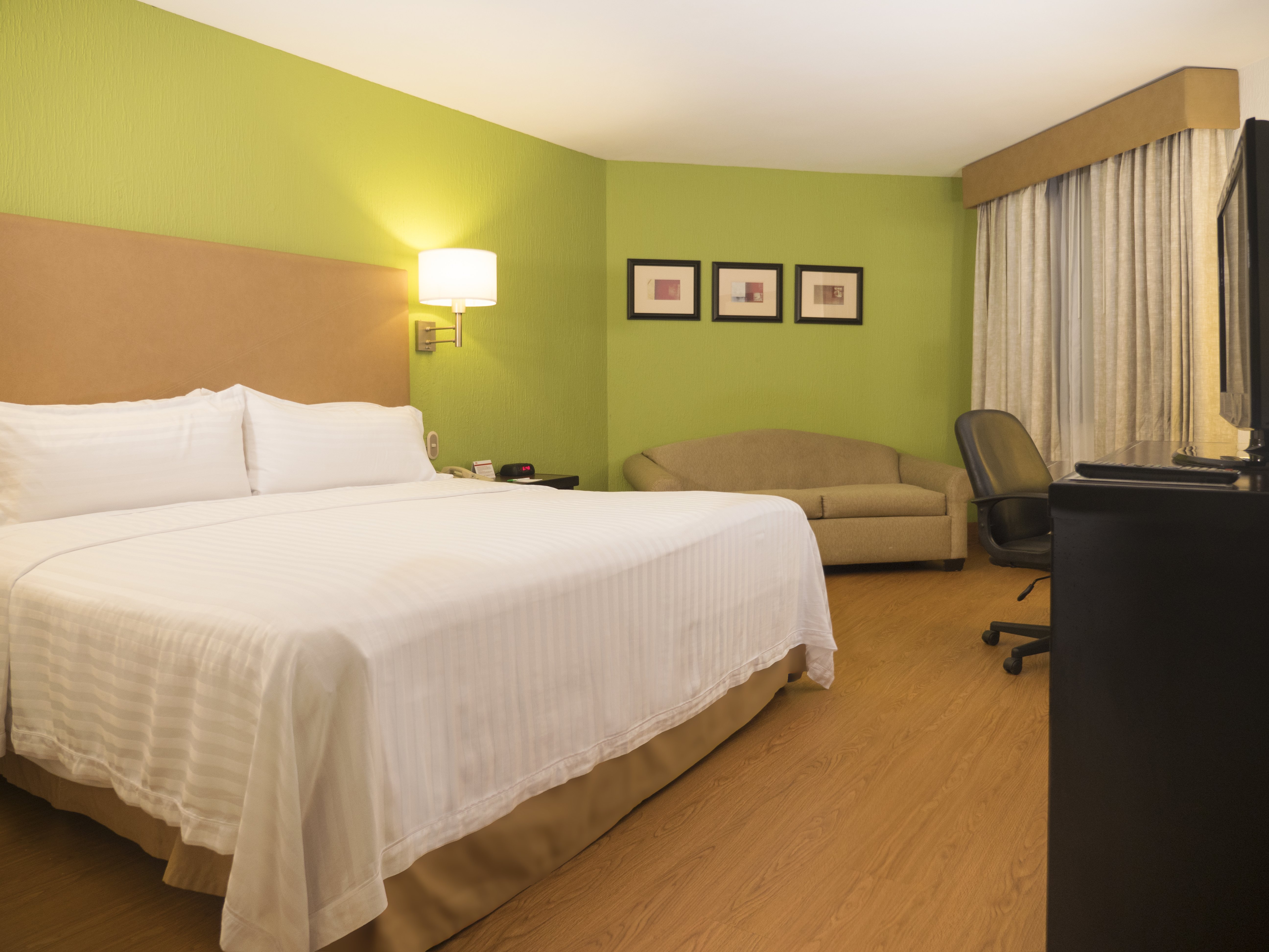 Holiday Inn Tijuana Zona Rio 19/74
