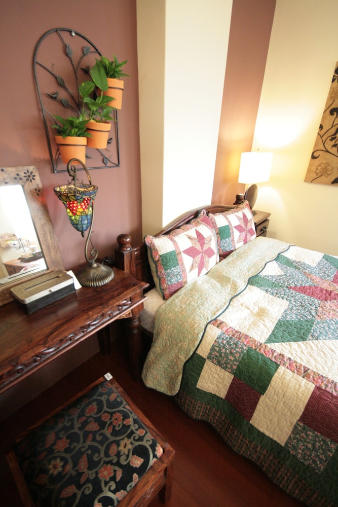 Hualien Paris Home B&B 48/66