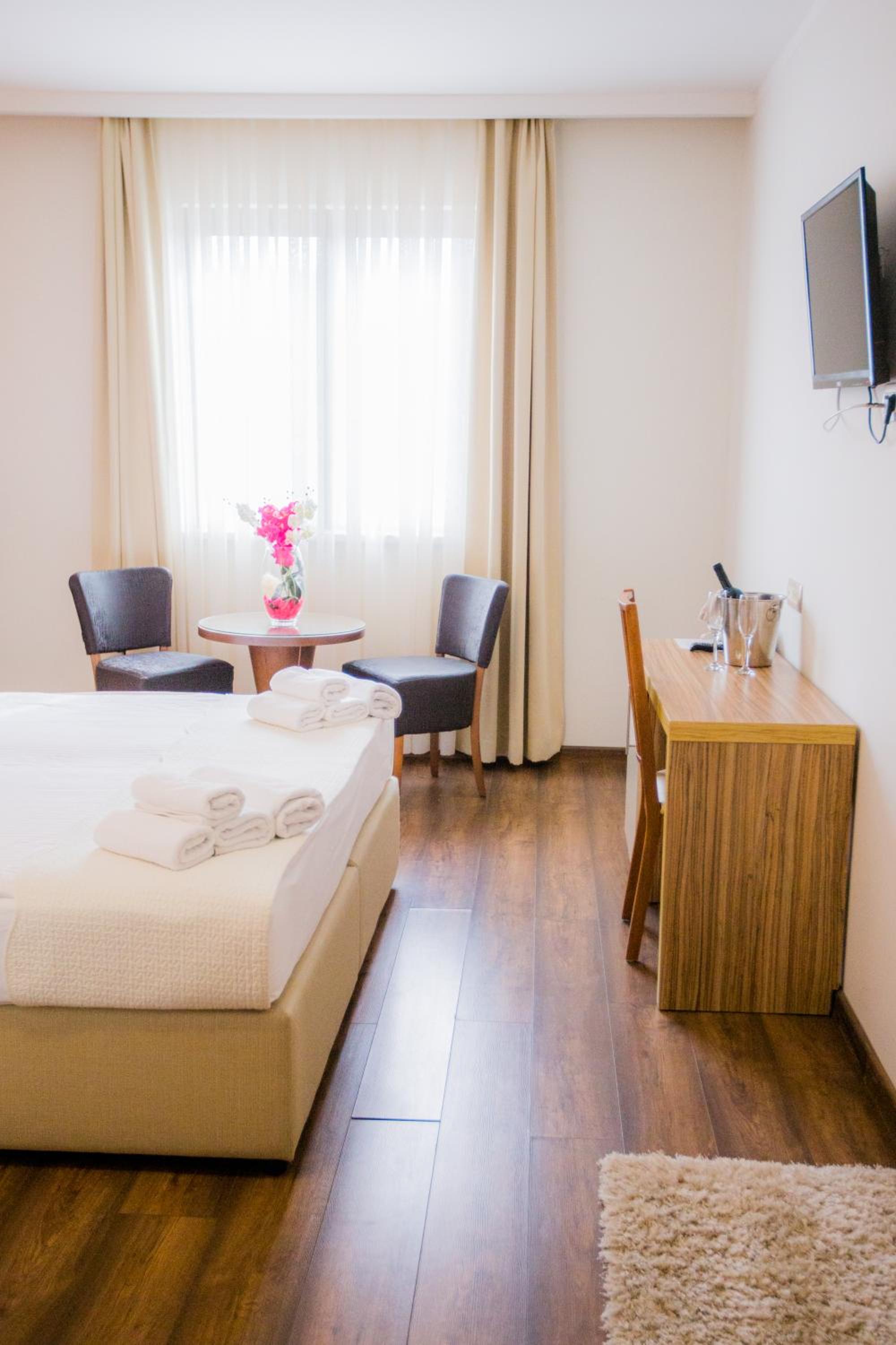 غرفة بسرير مزدوج أو سريرين منفصلين، Medjugorje Hotel Spa 3/10