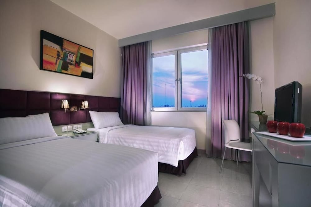 Royal Palm Hotel And Conference Center 24/58