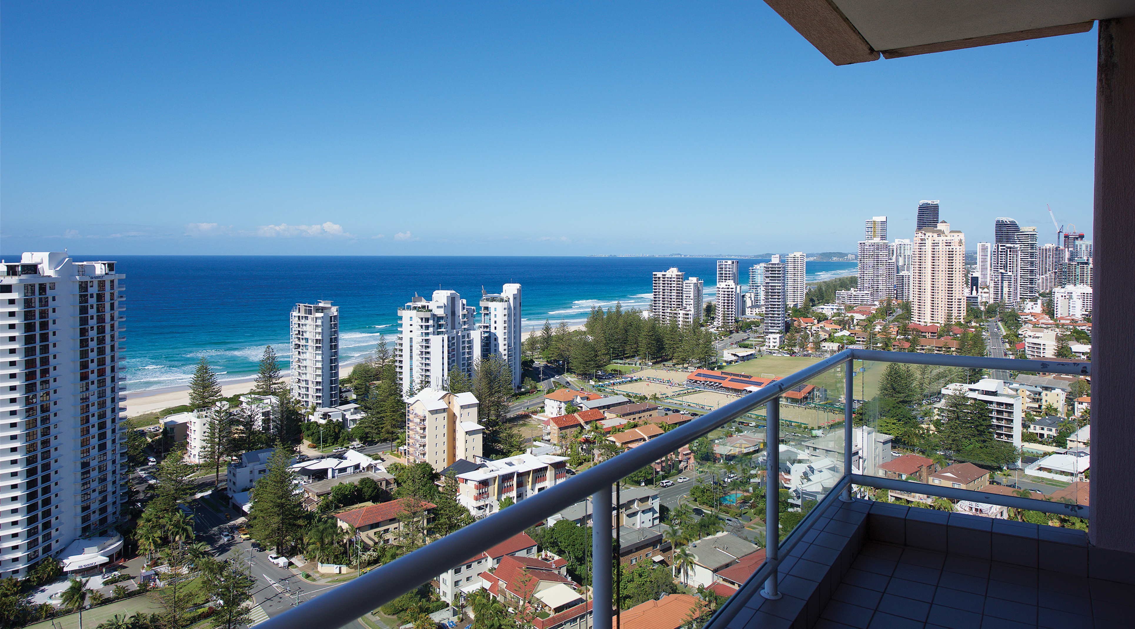 Crowne Plaza Surfers Paradise 76/77