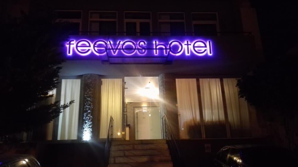Feevos 4/47