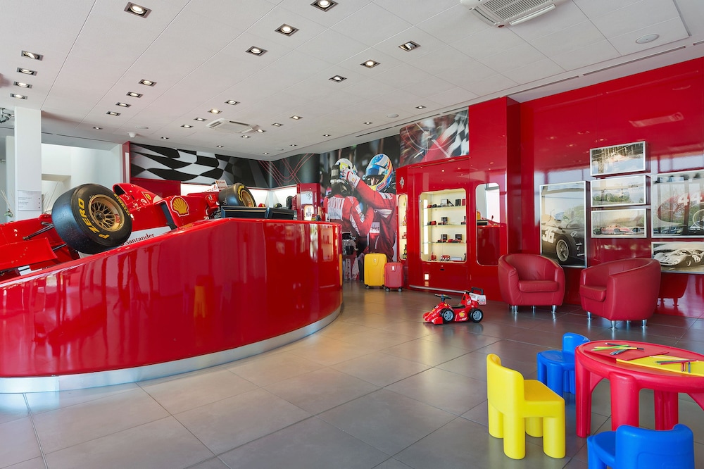 Maranello Village 5/70