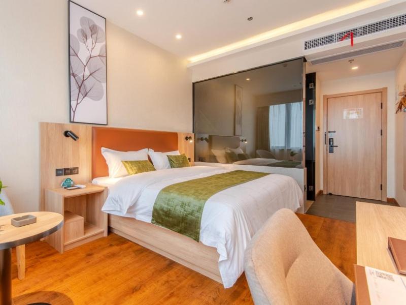GreenTree Inn Hefei Changjiang West Road Zhenxing Road Subway Station Jiaqiao Yueshan International 8/27