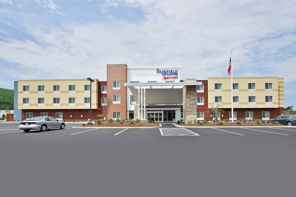 Fairfield Inn & Suites Elmira Corning in ELMIRA - NY