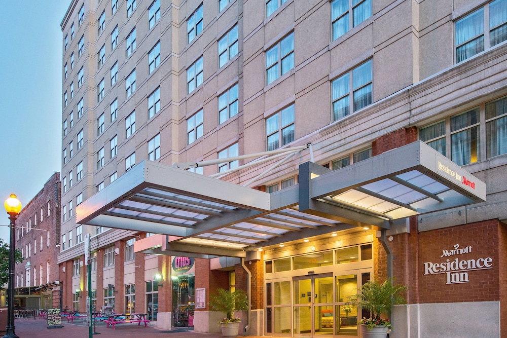Residence Inn by Marriott Washington, DC/Dupont Circle 1/19