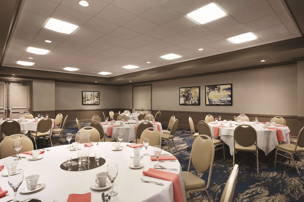 Embassy Suites By Hilton Brea North Orange County 54/56