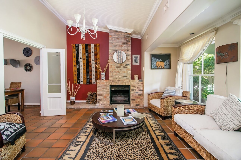 African Breeze Guesthouse 17/50
