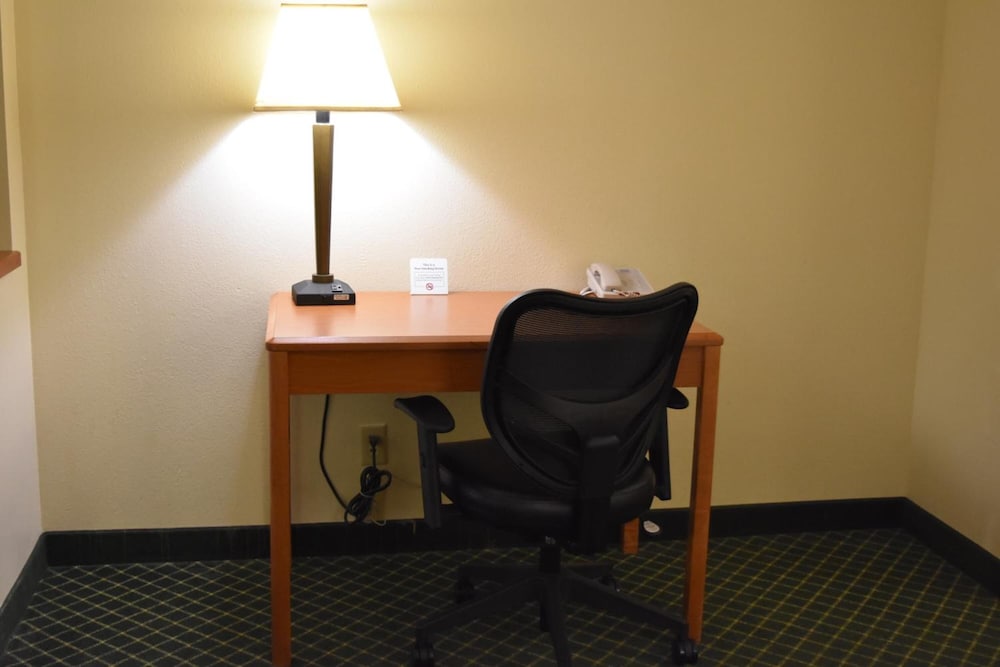 Motel6 Anderson, IN - Indianapolis 48/56