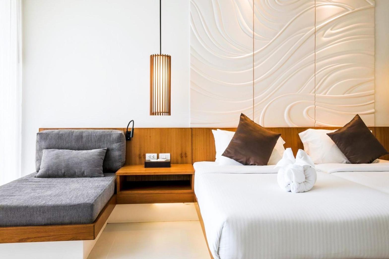 Room, Double or Twin Bed, Pool View, G Hua Hin Resort Mall 7/10