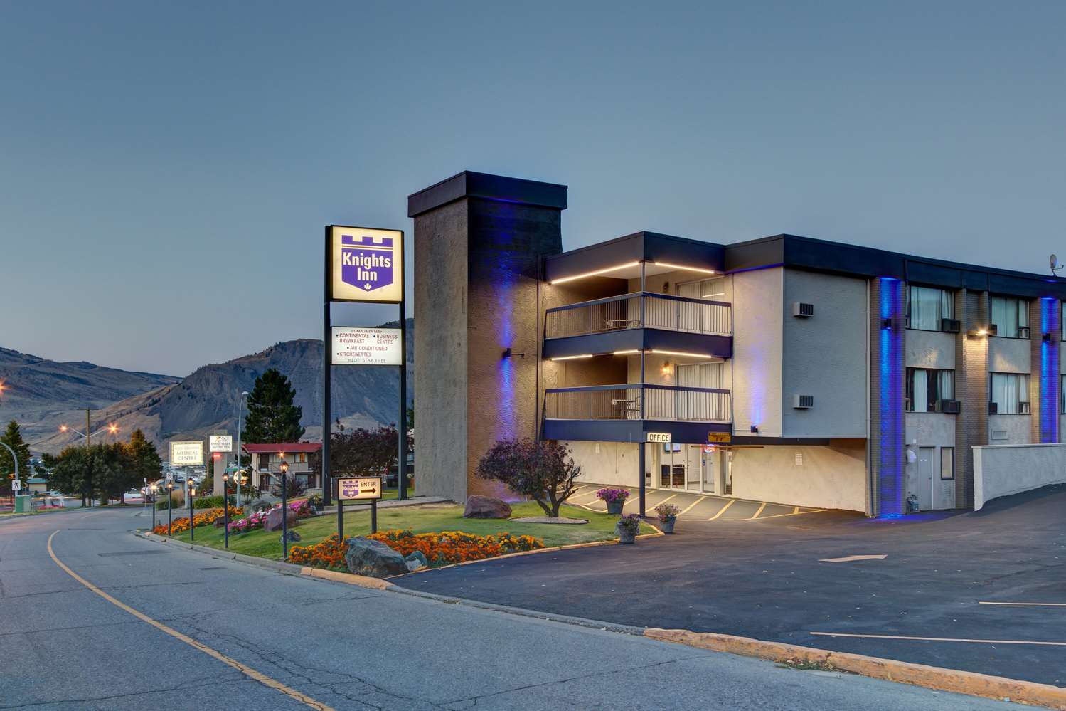 Knights Inn Kamloops 35/45