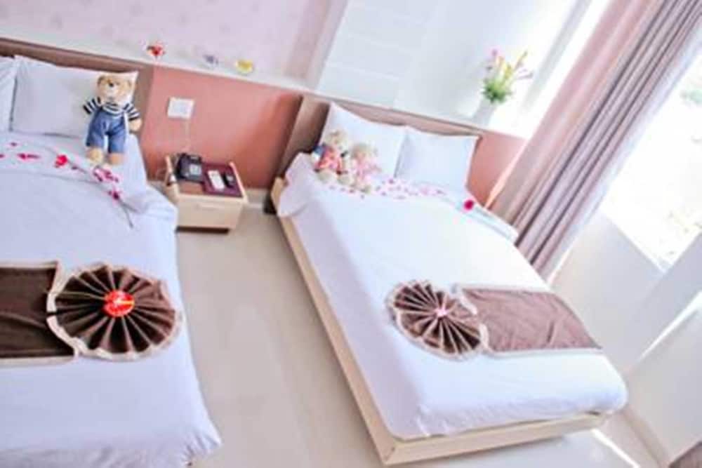 Princess Hotel 17/29