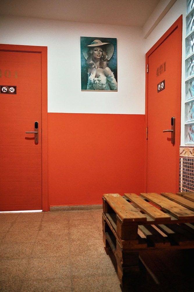 Loft Hostal 29/50