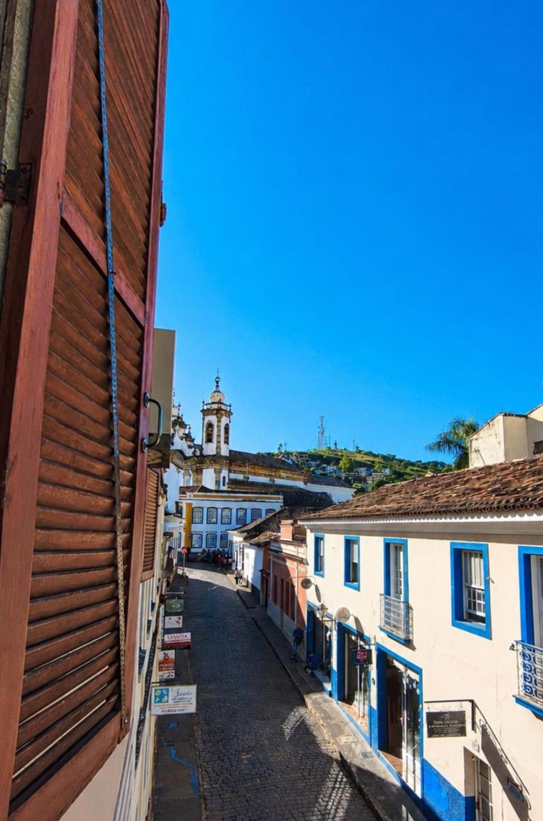 Hotel Colonial 43/44