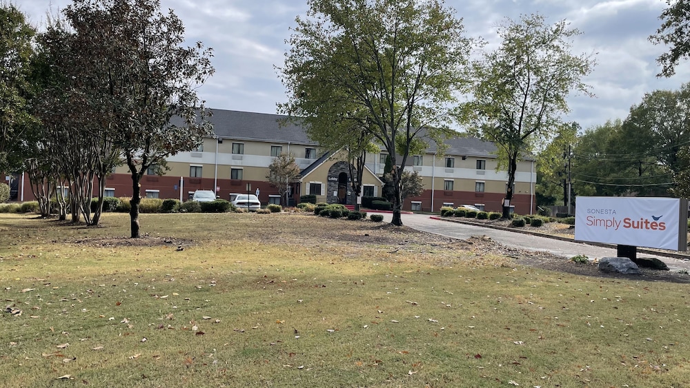 Sonesta Simply Suites Memphis 36/50