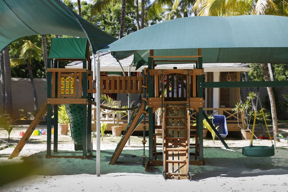 Curtain Bluff Resort All Inclusive 46/48