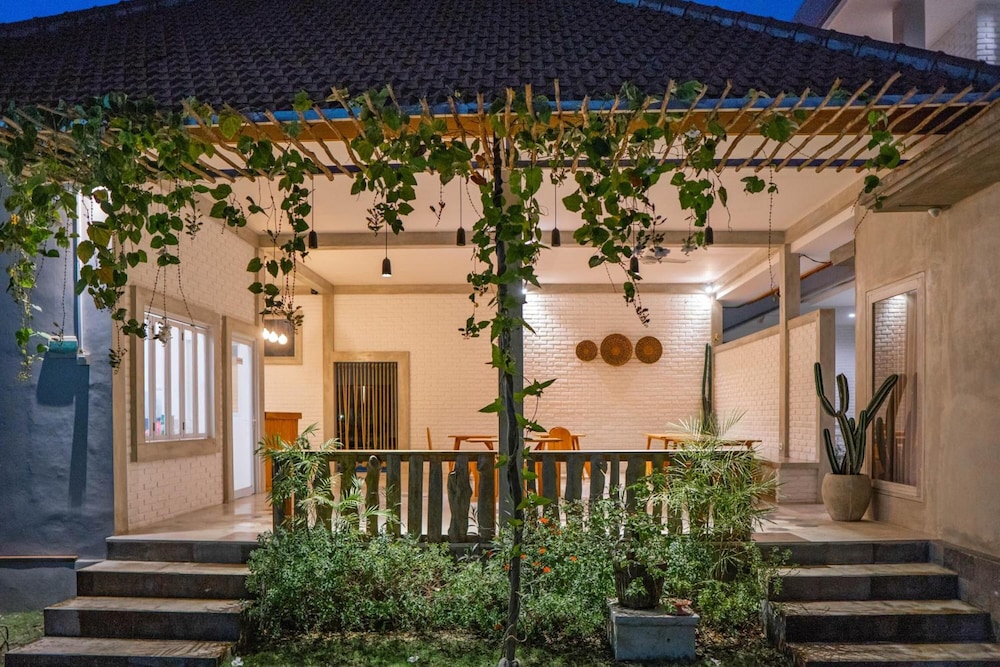 Berawa Dini Guesthouse photo3