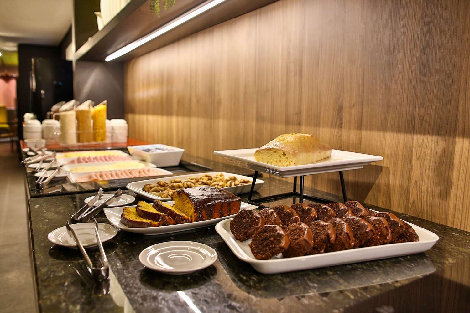 Quality Hotel Blumenau 43/48