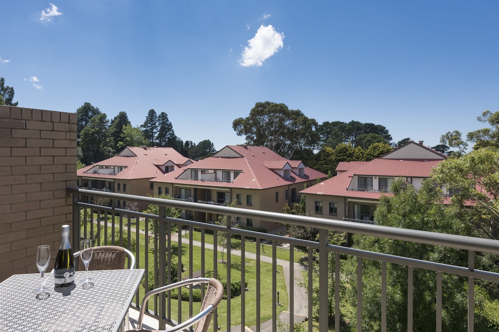 Leisure Inn Spires 6/50