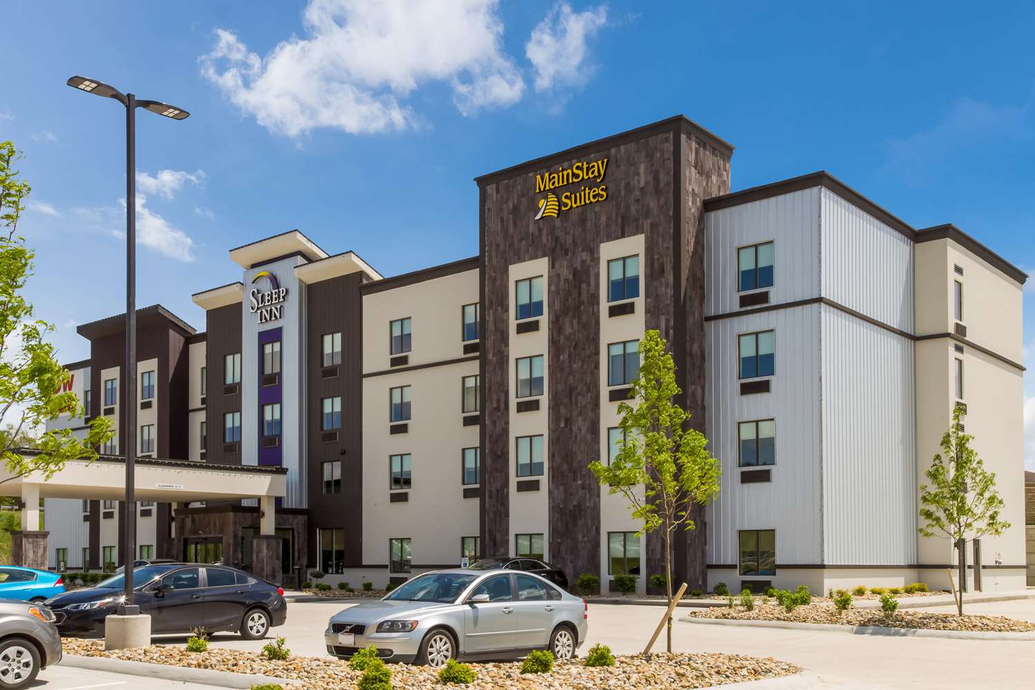 Mainstay Suites Logan Ohio-Hocking Hills 17/17