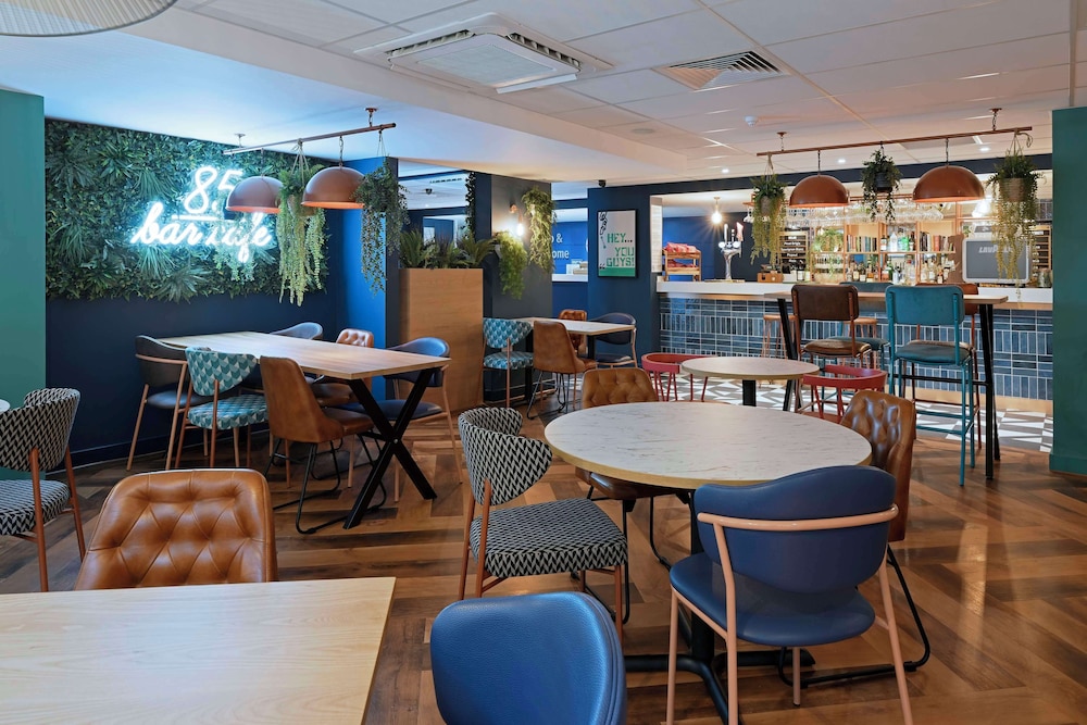 Travelodge Edinburgh Central 26/43