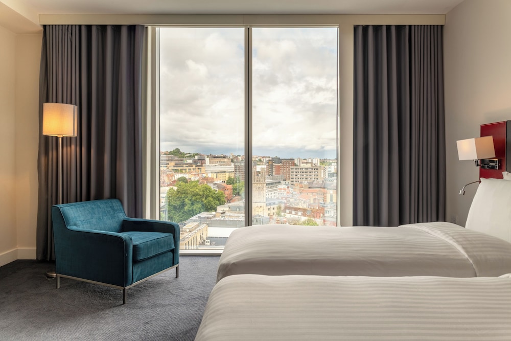 Majestic Hotel Bristol 15/50