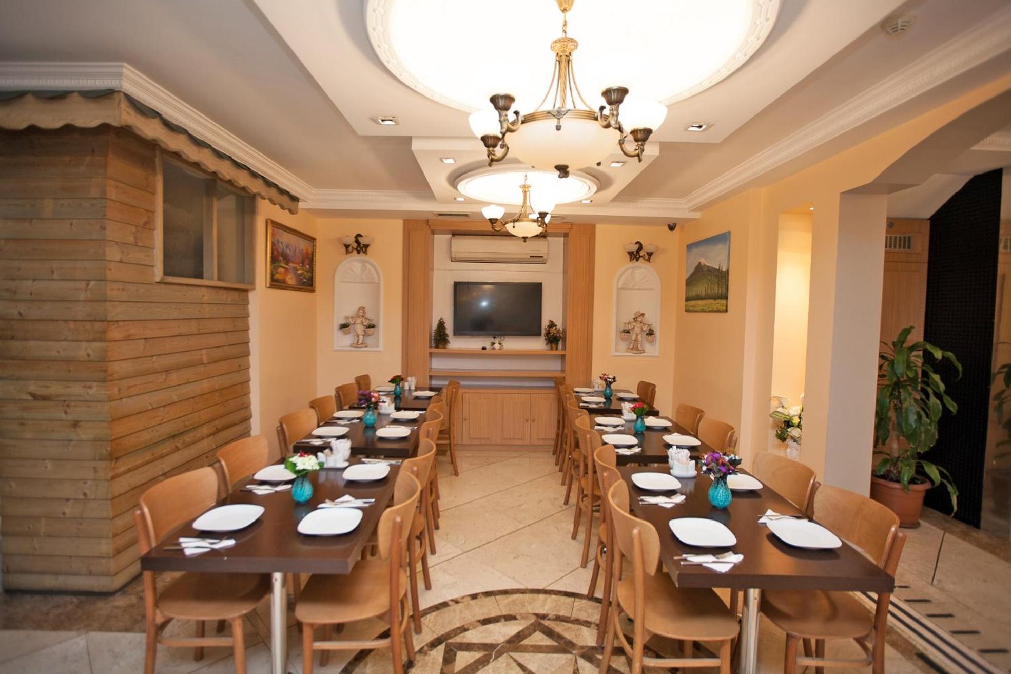 BULVAR HOTEL 36/50