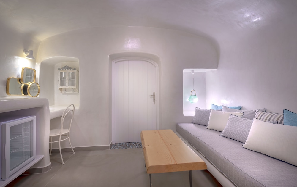 Secret Legend Suites - Adults Only 32/50