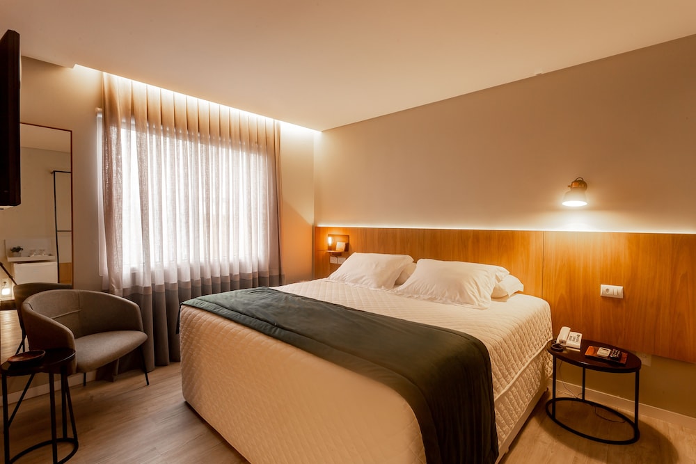 Melo Hotel 23/70