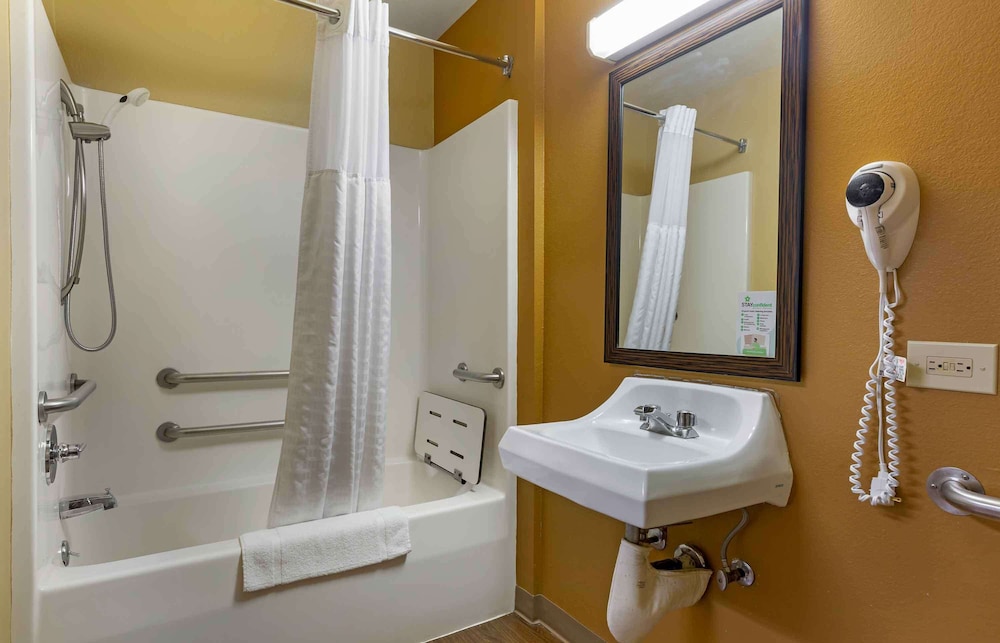 Extended Stay America - Hartford - Manchester 49/53