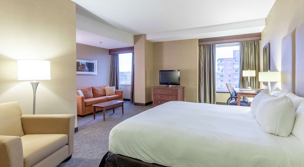 Hilton Saint John 15/72