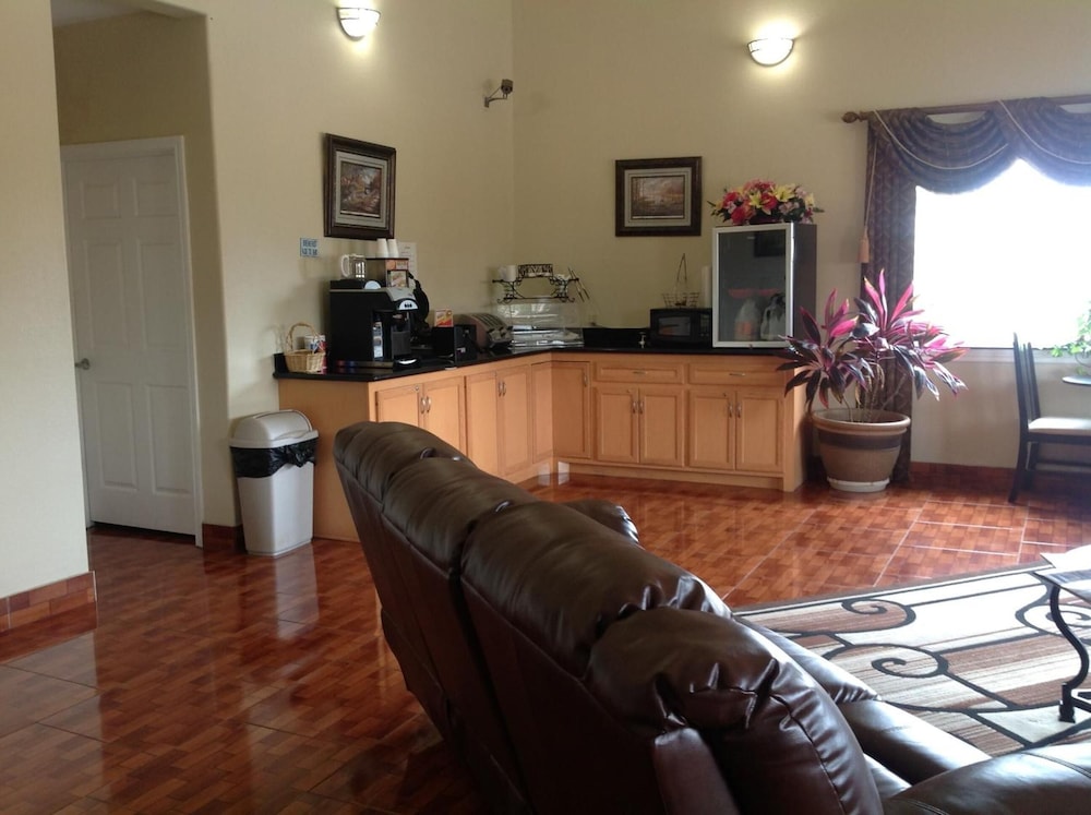 Scottish Inns Suites Timber Creek Houston 15/41