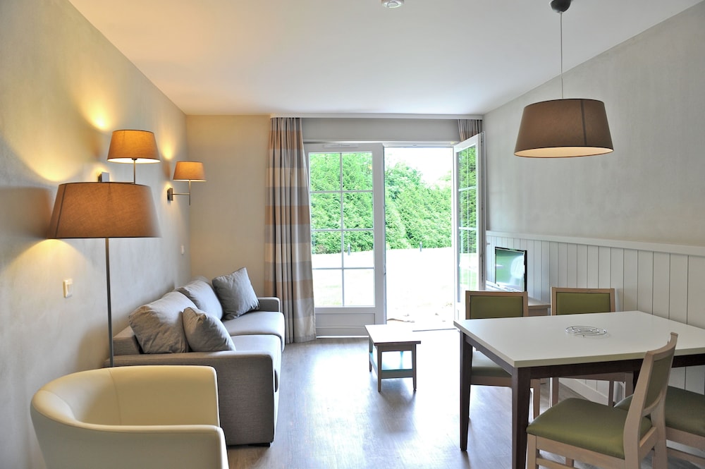 BO Resort & Spa 35/58