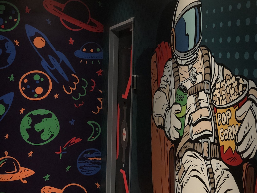 Space Hotel 19/50