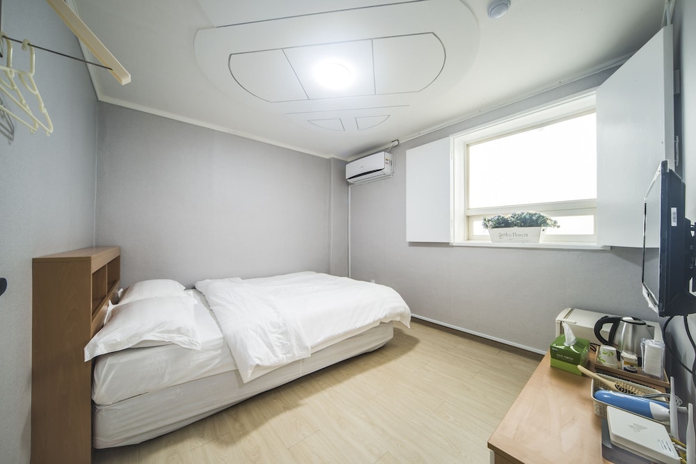 Gyeong's Hostel 28/70