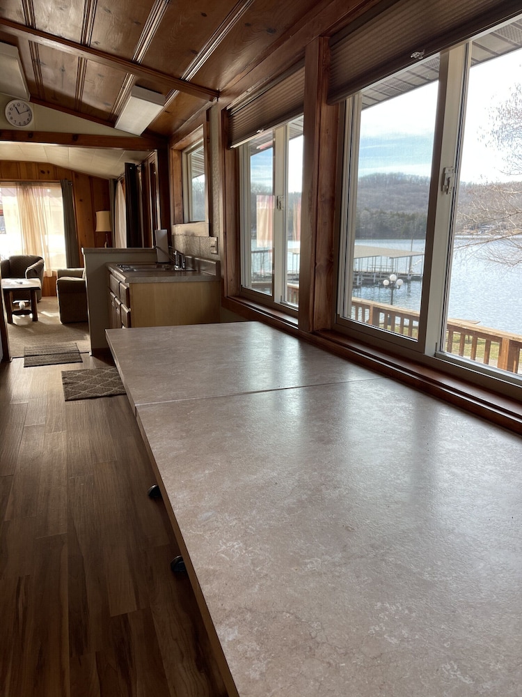 Point View Resort 44/73