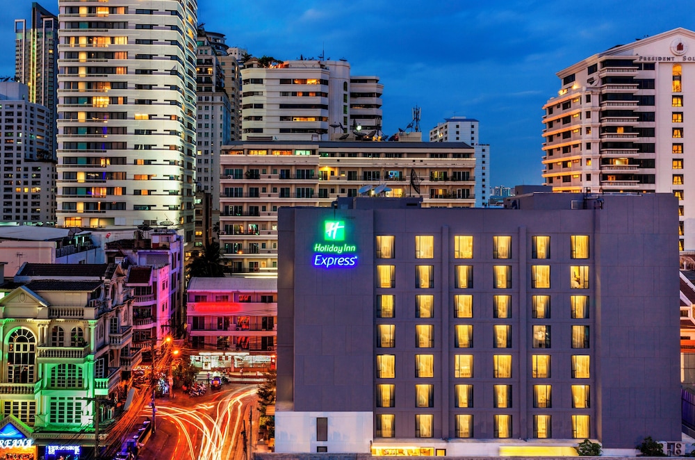 Holiday Inn Express Bangkok Sukhumvit 11 3/67