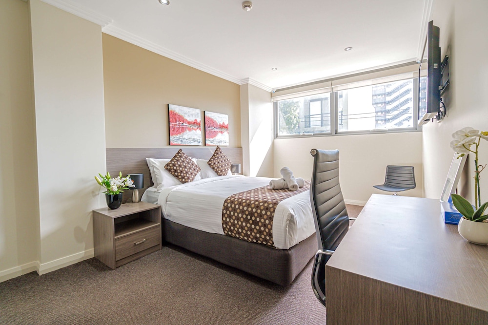 Best Western Plus Camperdown Suites 8/30