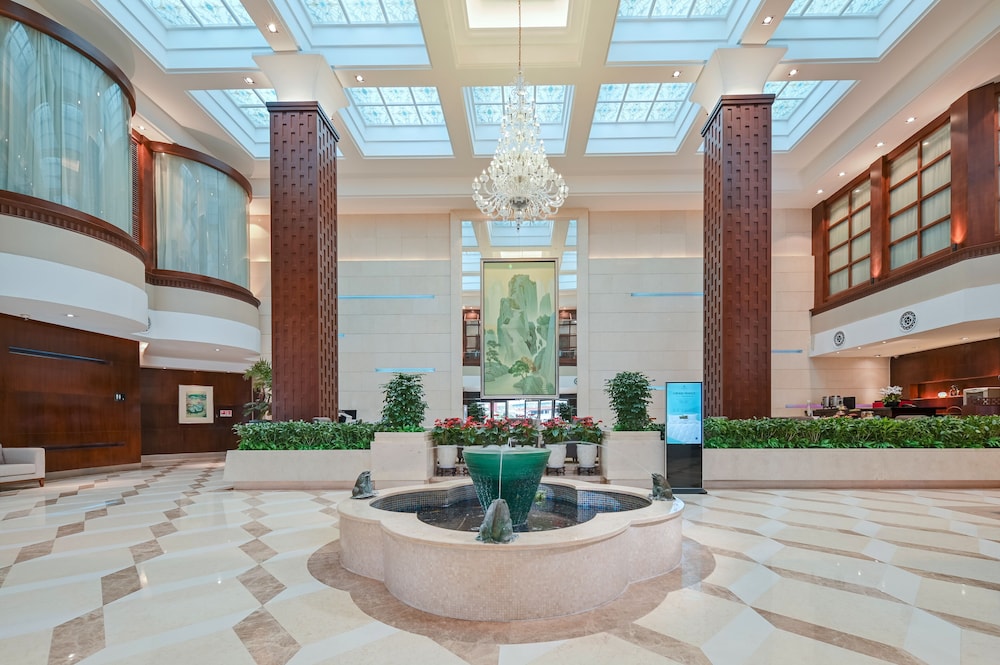 Binbei Yiho Hotel 8/36