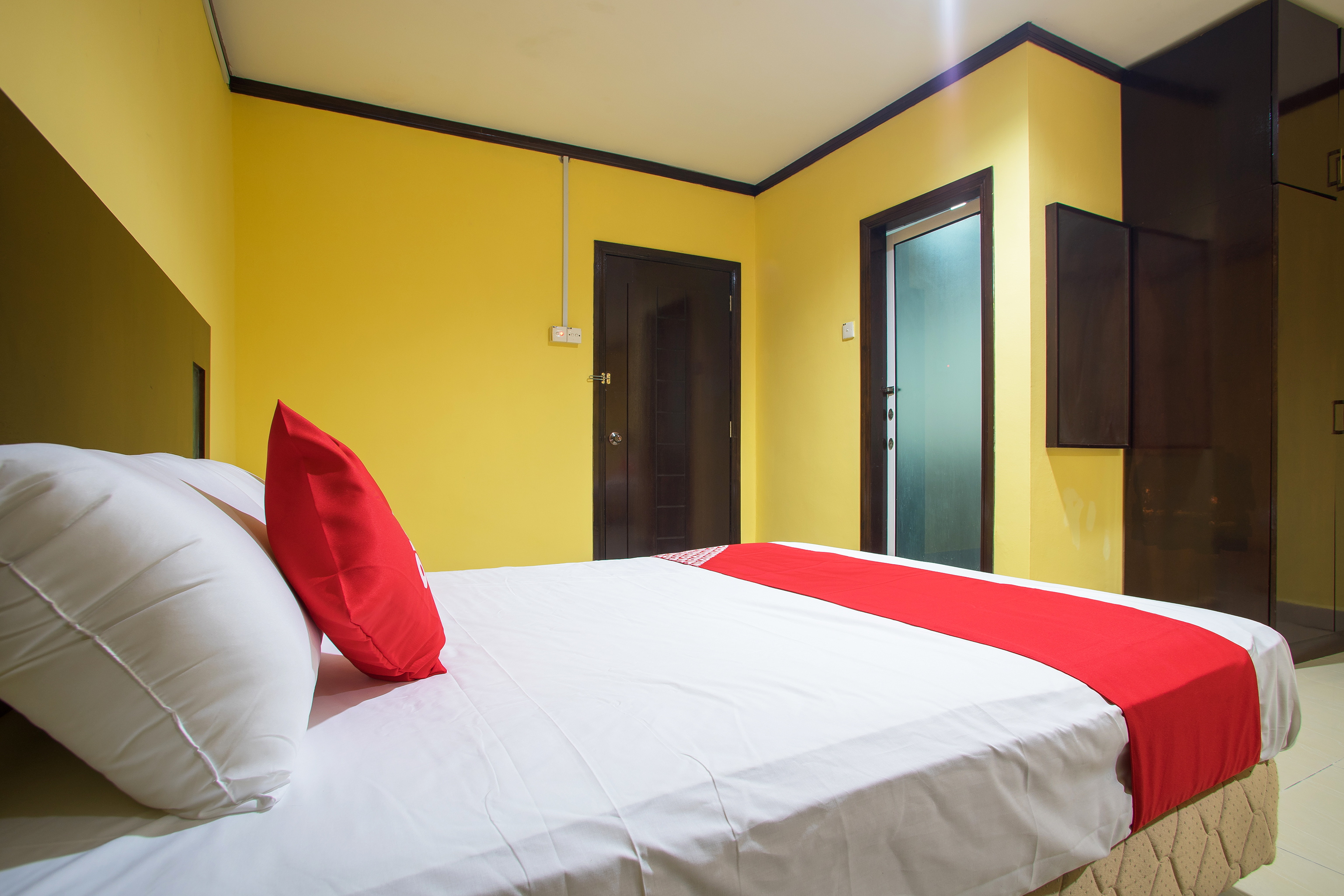 OYO 1219 Hotel Bbk 13/19