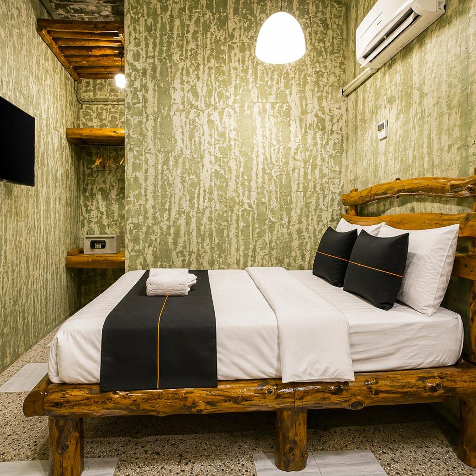 OYO 89411 900 Inn 29/50