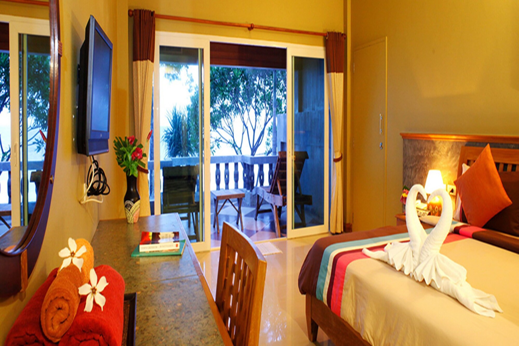 Deluxe, Villa, 1 Double and 1 Single Bed, Beach Front